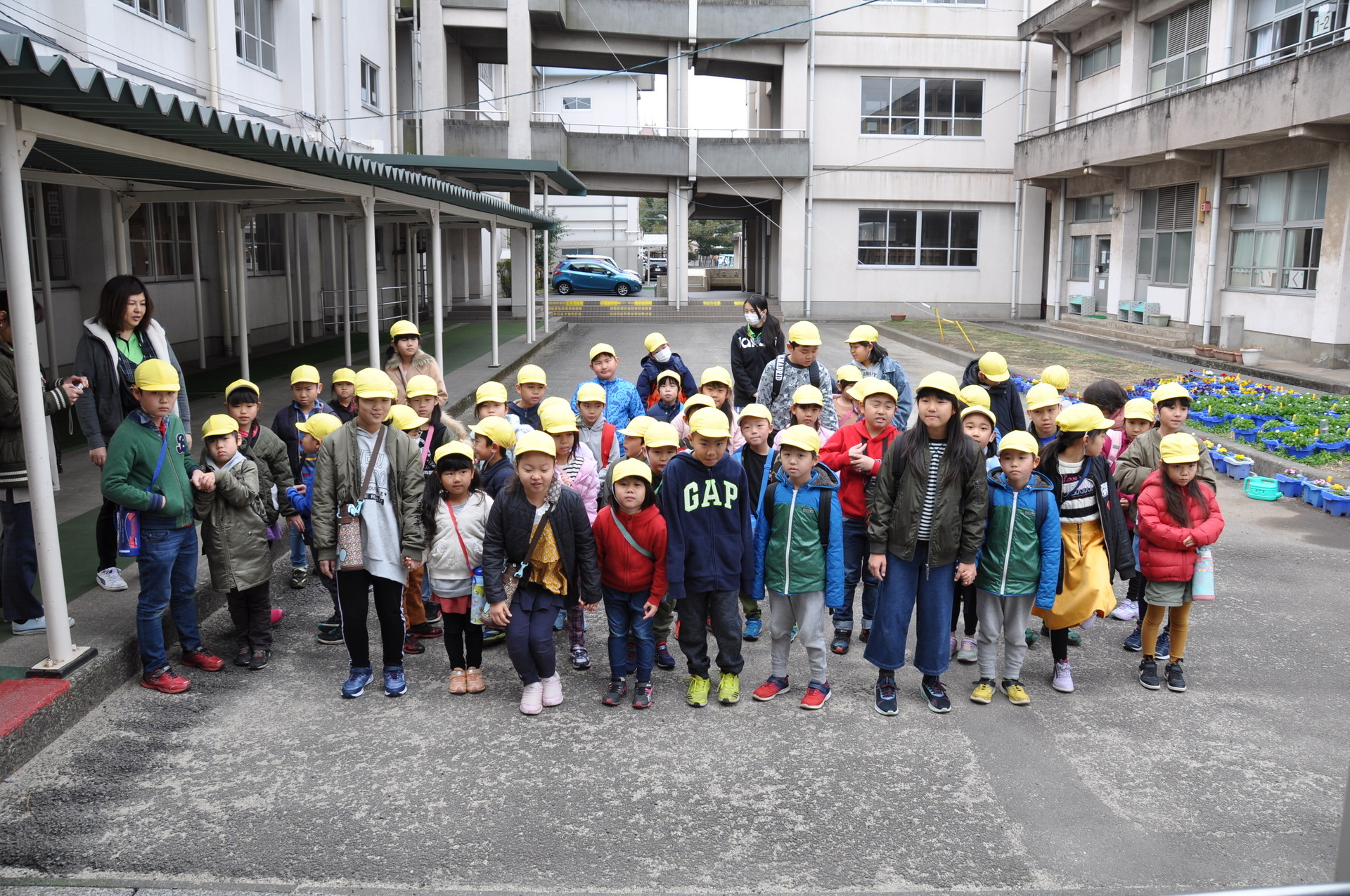 初詣 東大分小学校 東大分校区児童育成クラブ